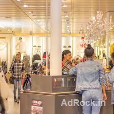 Hiring Guest Relation Executive in Salem