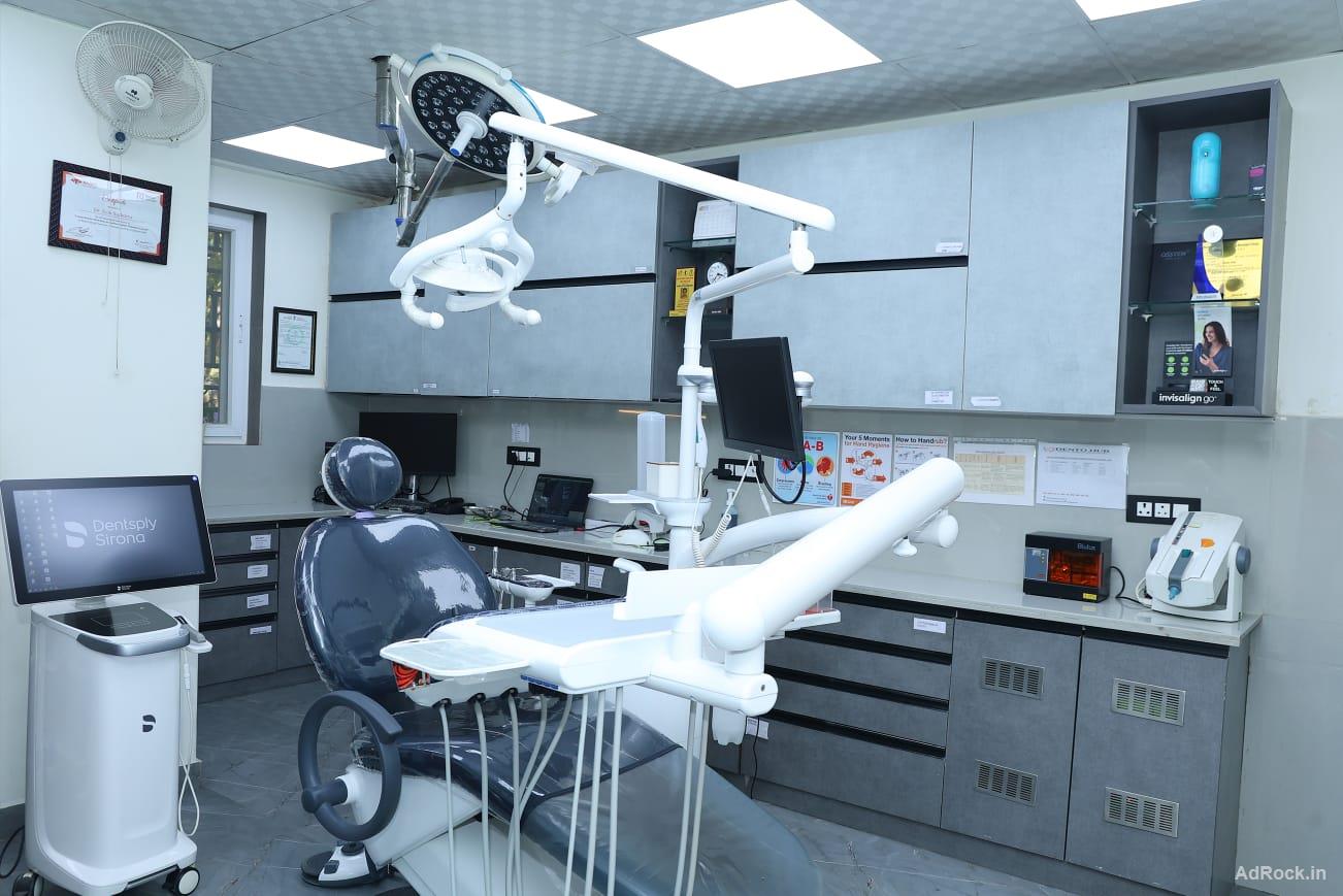 Tooth Extraction in Paschim Vihar – Safe, Painless & Affordable Treatment