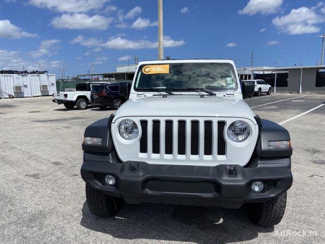Selling My 2020 Jeep Wrangler Unlimited Sport S 4WD Selling My 2020 Jeep Wrangler Unlimited Sport S 4WD