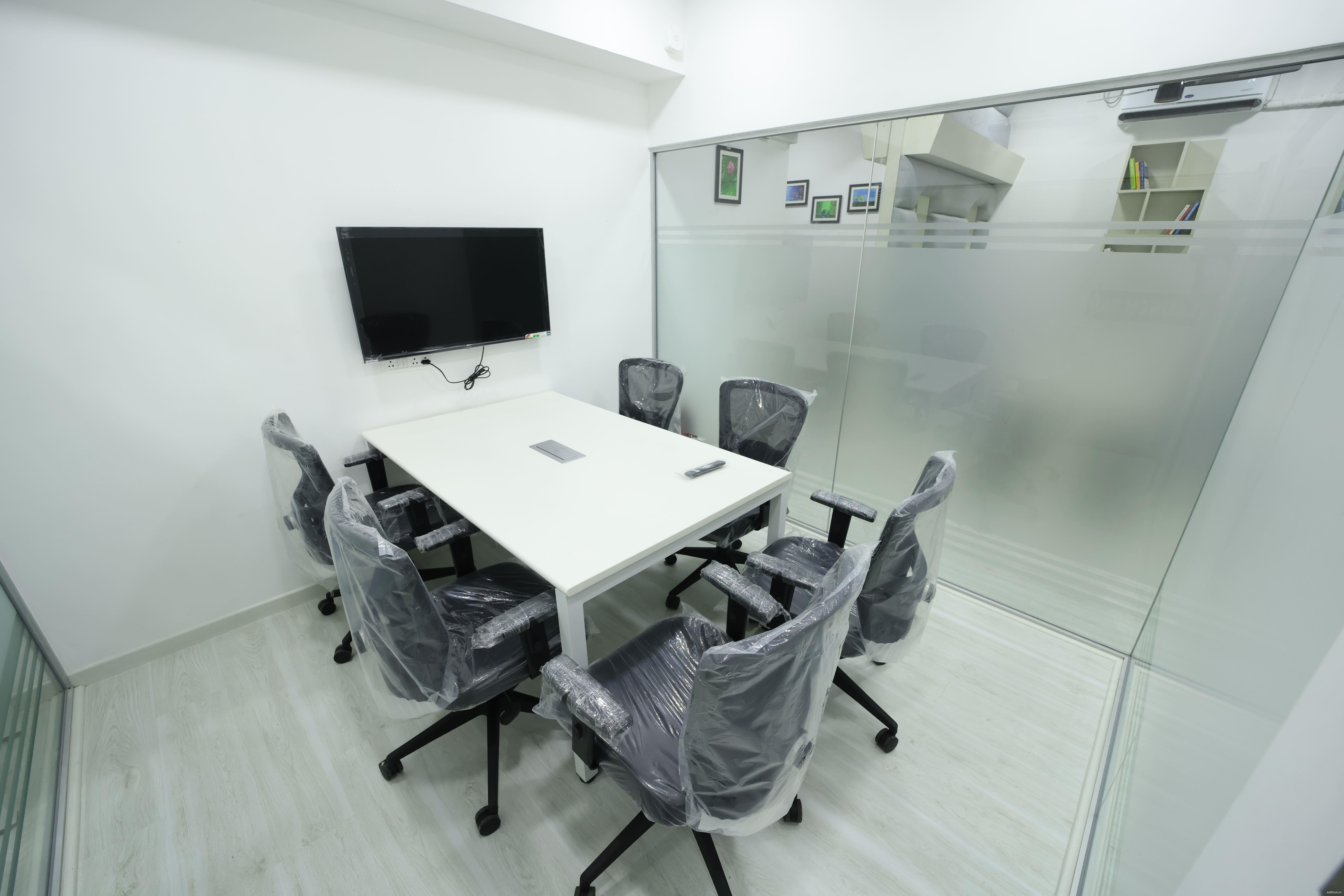 Whole Working Co-Working Space @ Nungambakkam | Flexible Workspaces in the Heart of Chennai