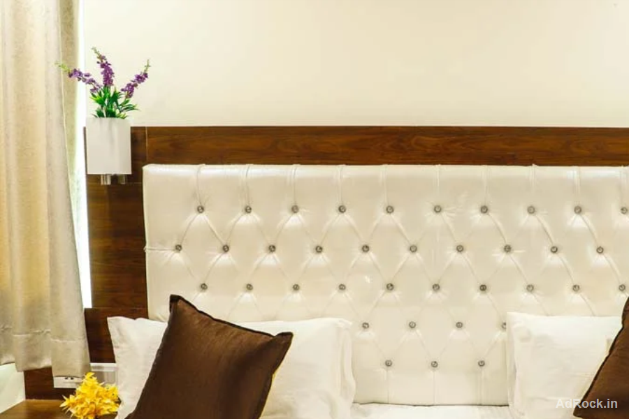 Hotels near Kanaka Durga Temple Vijayawada | Hotel RN Grand